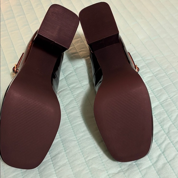 Crown & Ivy Black Patent Mary Jane Heels - Picture 7 of 13